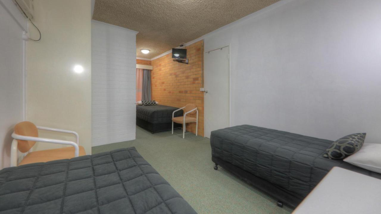 Cousins Motor Inn Inverell Extérieur photo