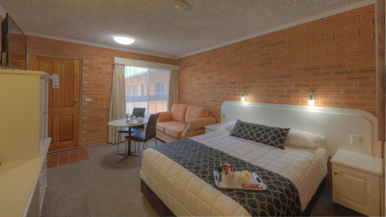 Cousins Motor Inn Inverell Extérieur photo